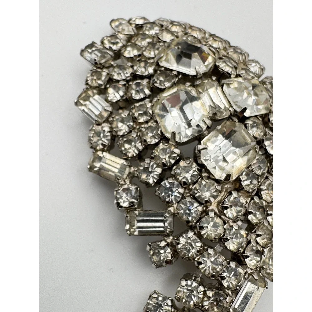 Vintage Rhinestone Brooch Clear Sparkly Baguette Pin
